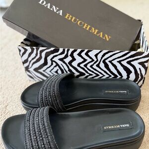 Dana Buchman Black Platform Slides